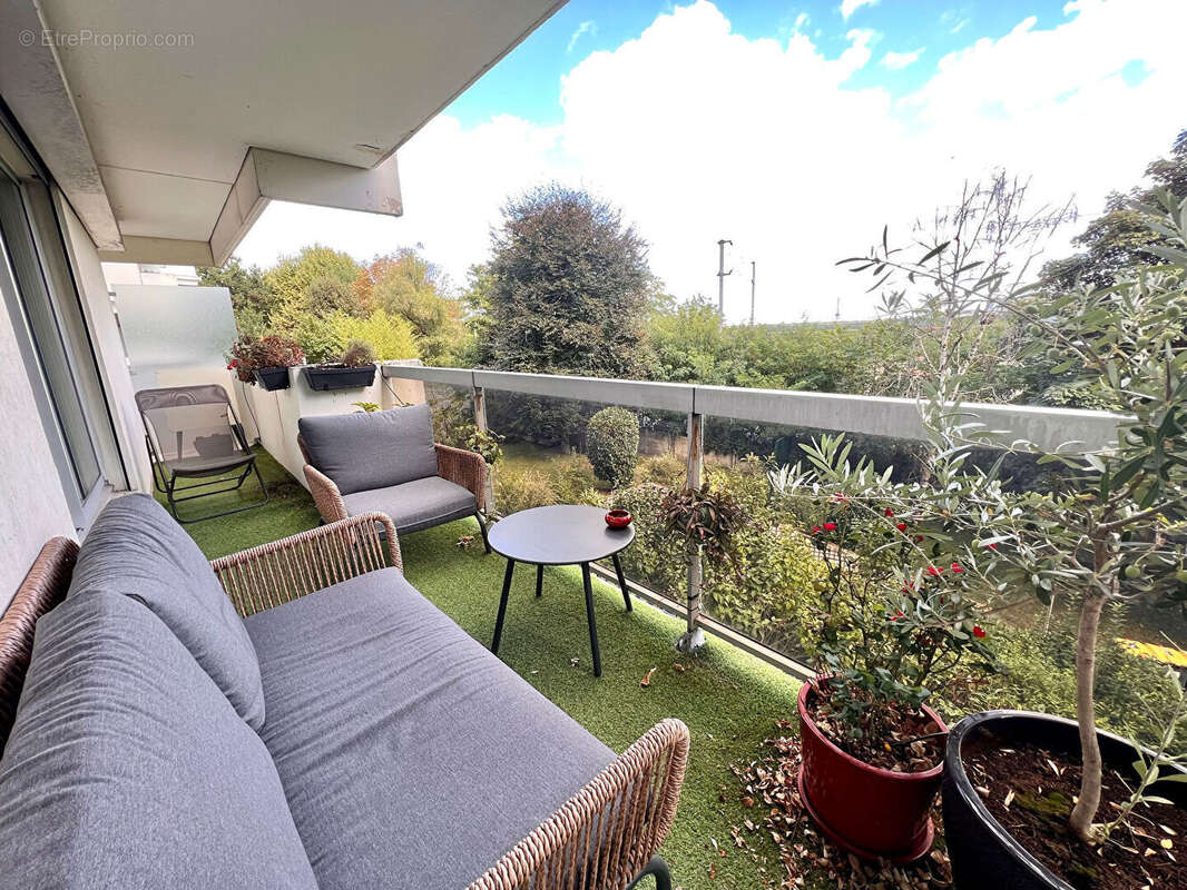 Appartement à SURESNES