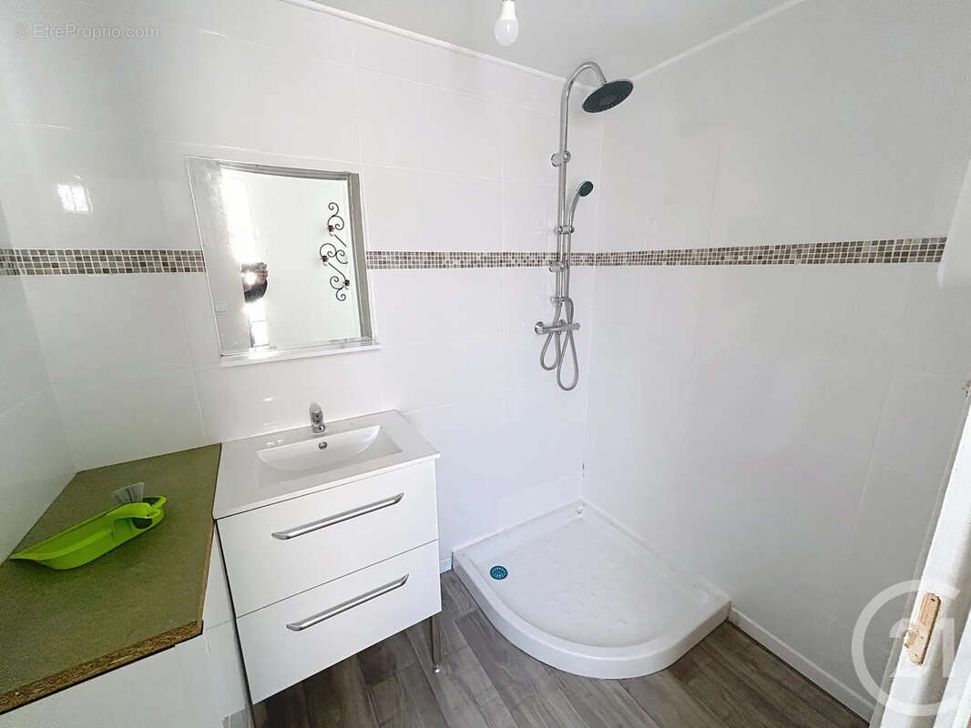 Maison à CHAMPILLON