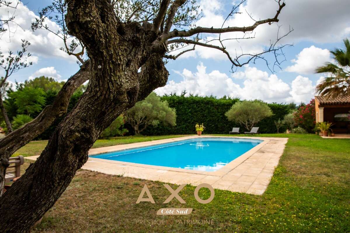 Maison à MEYRARGUES