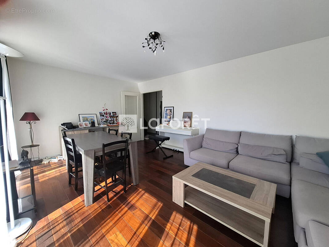 Appartement à VILLEMOMBLE