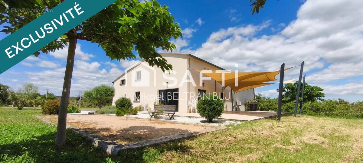 Photo 1 - Maison à MONTBAZIN