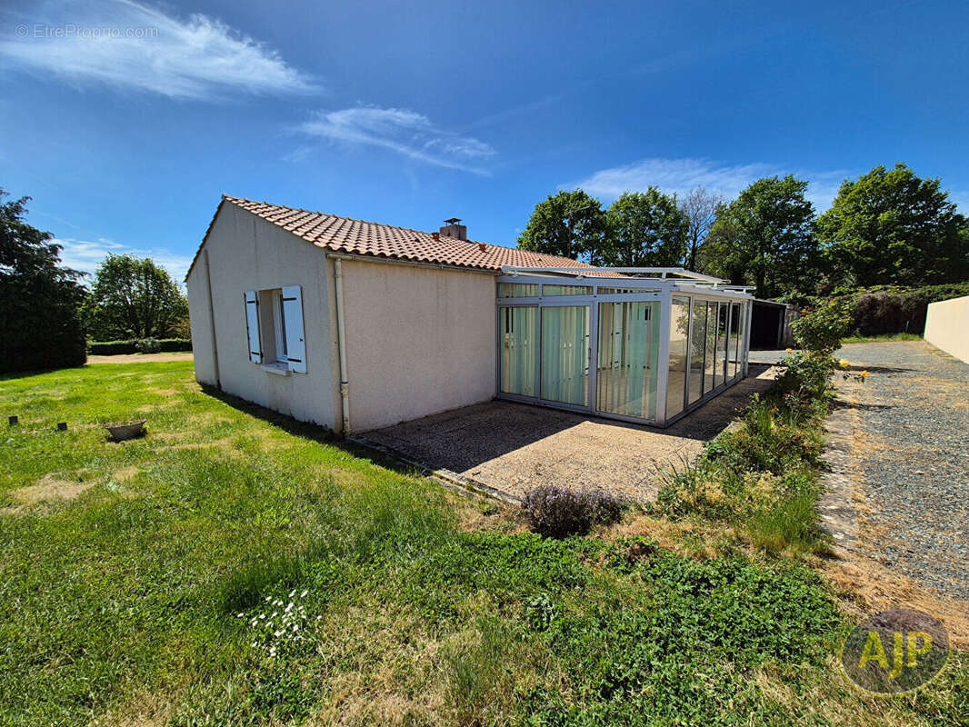 Maison à PALLUAU