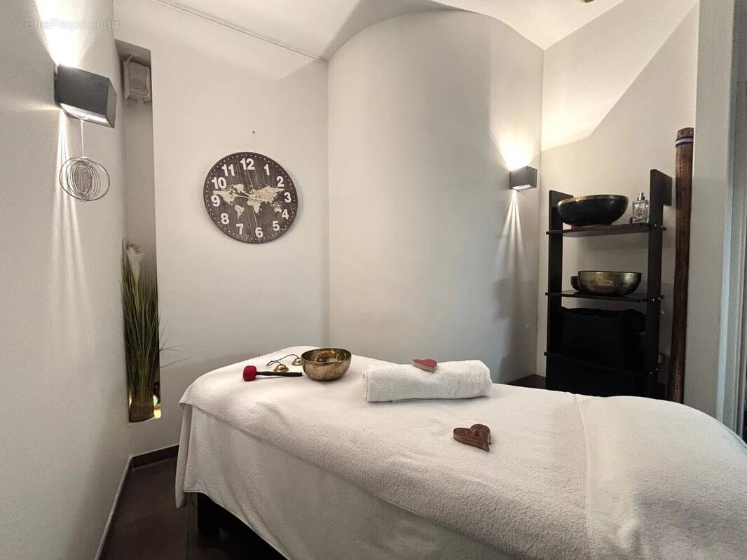 Commerce à BEAUSOLEIL