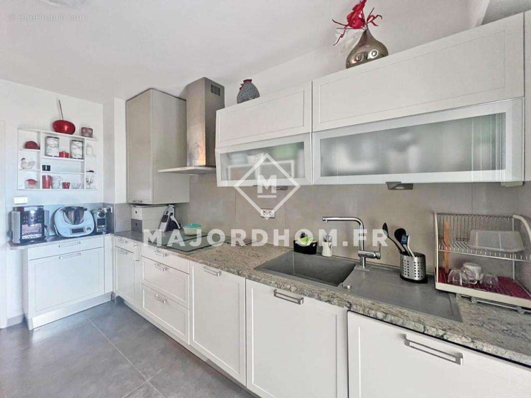 Appartement à MARSEILLE-9E