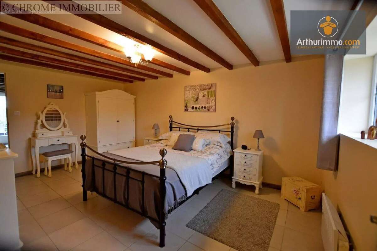 Maison à SAINTE-FOY-LA-GRANDE