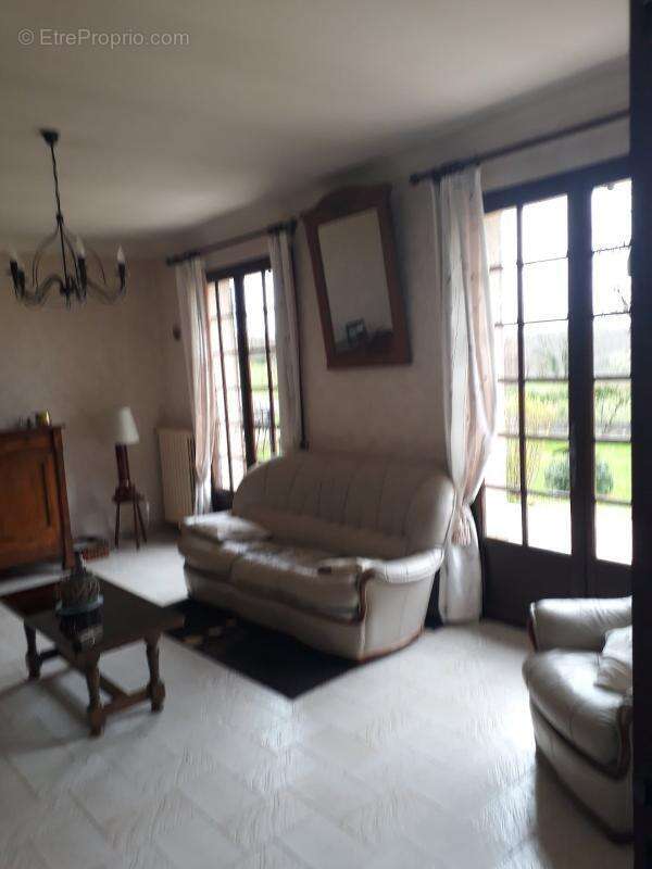 Maison à FRAYSSINET