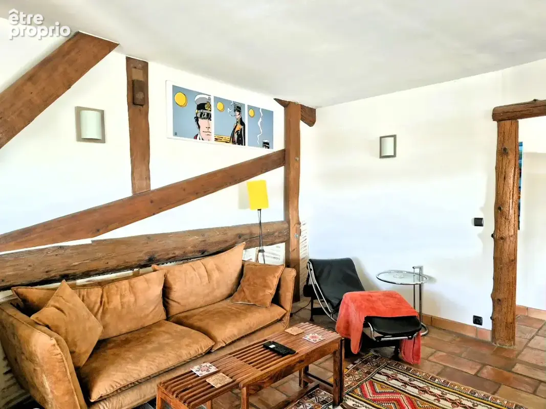 Superbe maison de caractere avec piscine et grand garage - photo 13