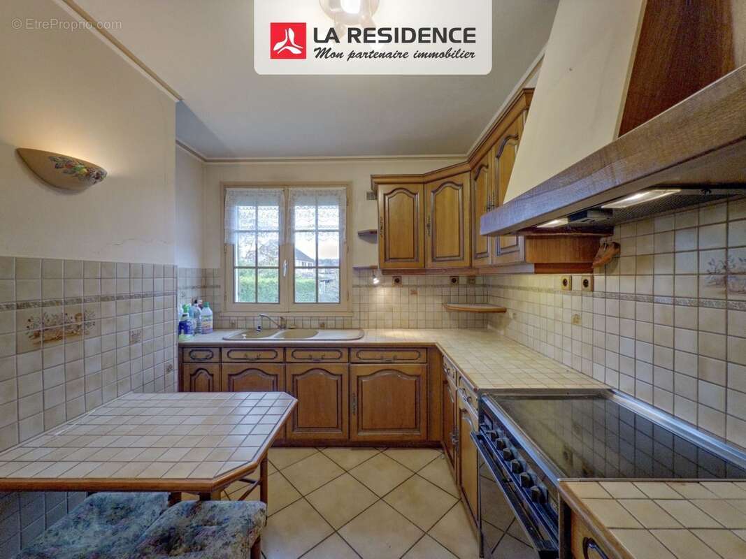 Maison à LES MUREAUX