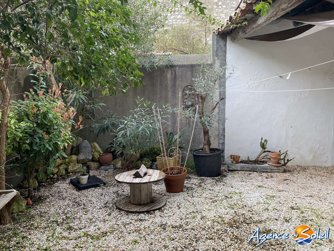 Maison à SIGEAN
