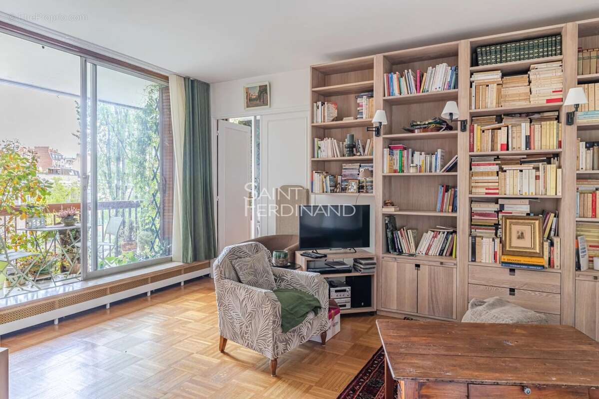 Appartement à BOULOGNE-BILLANCOURT