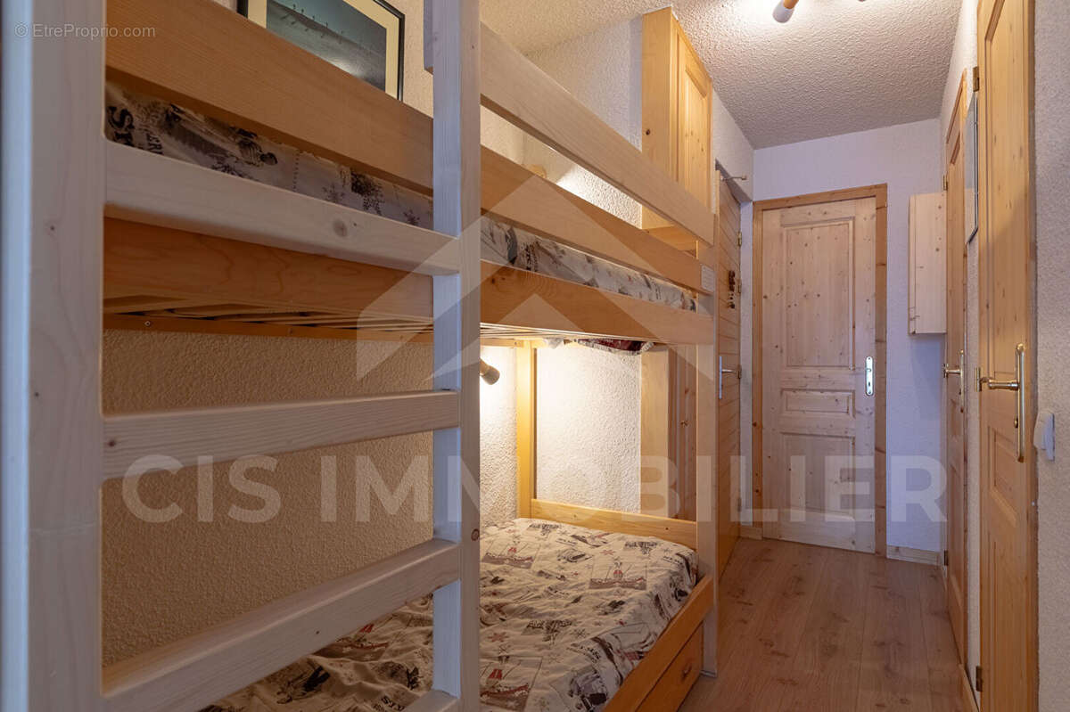 Appartement à LES ALLUES