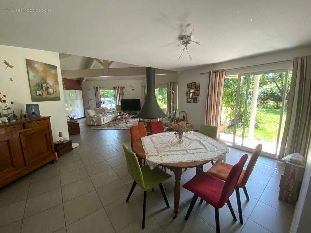 Maison à SAINTE-EULALIE