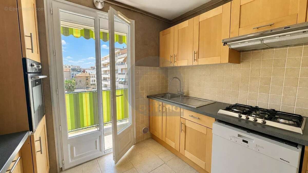 Appartement à MENTON