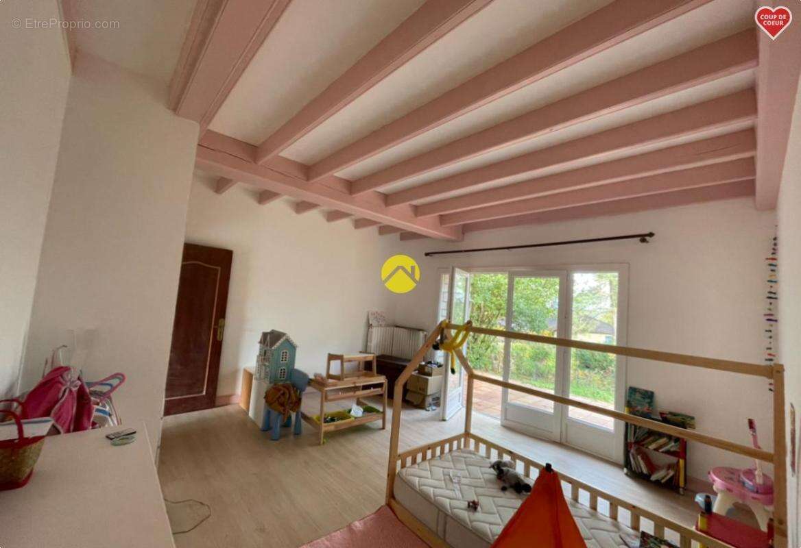 Maison à SAINTE-ALVERE