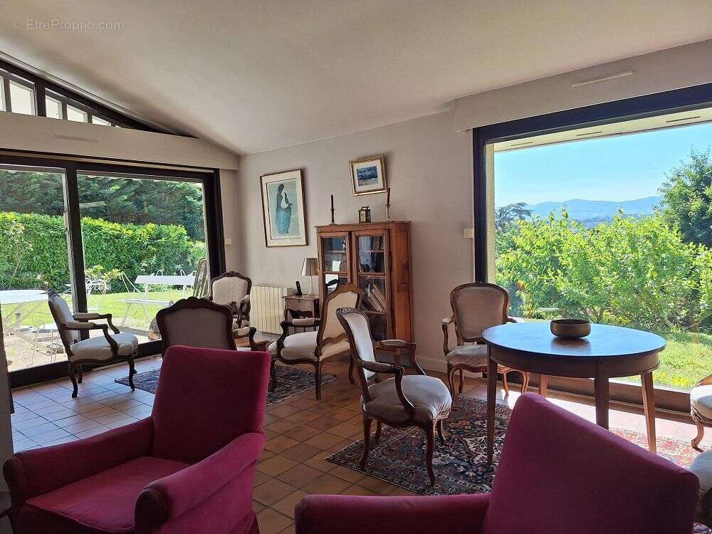 Maison à LYON-5E