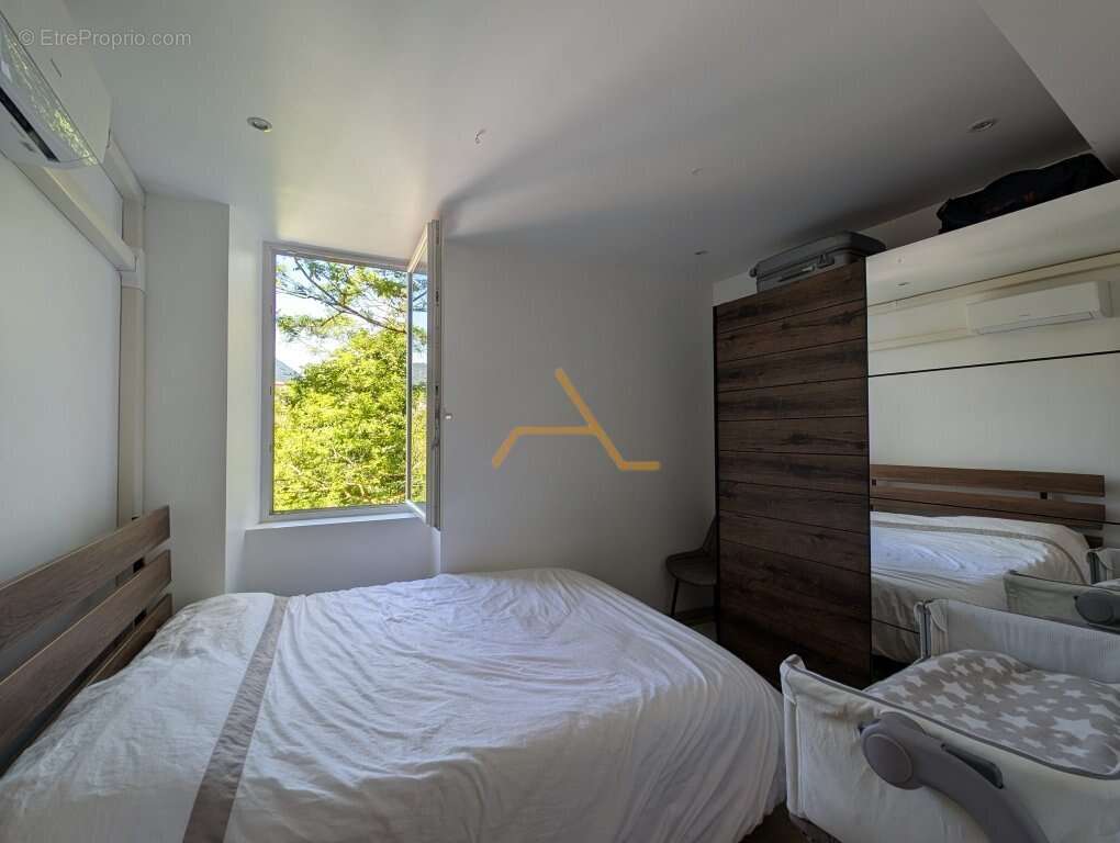 Appartement à DIEULEFIT