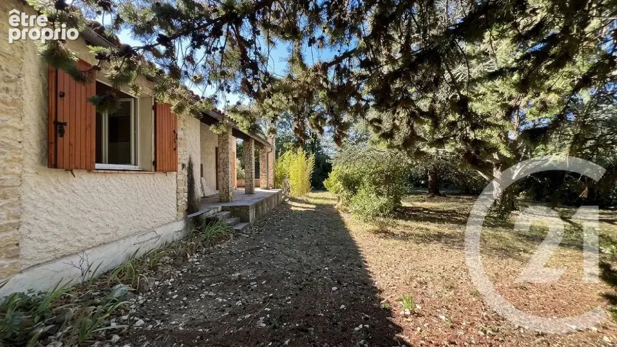 Maison 7 pièces 196 m² à vendre à Saint-Quentin-La-Poterie (30700) - photo 16