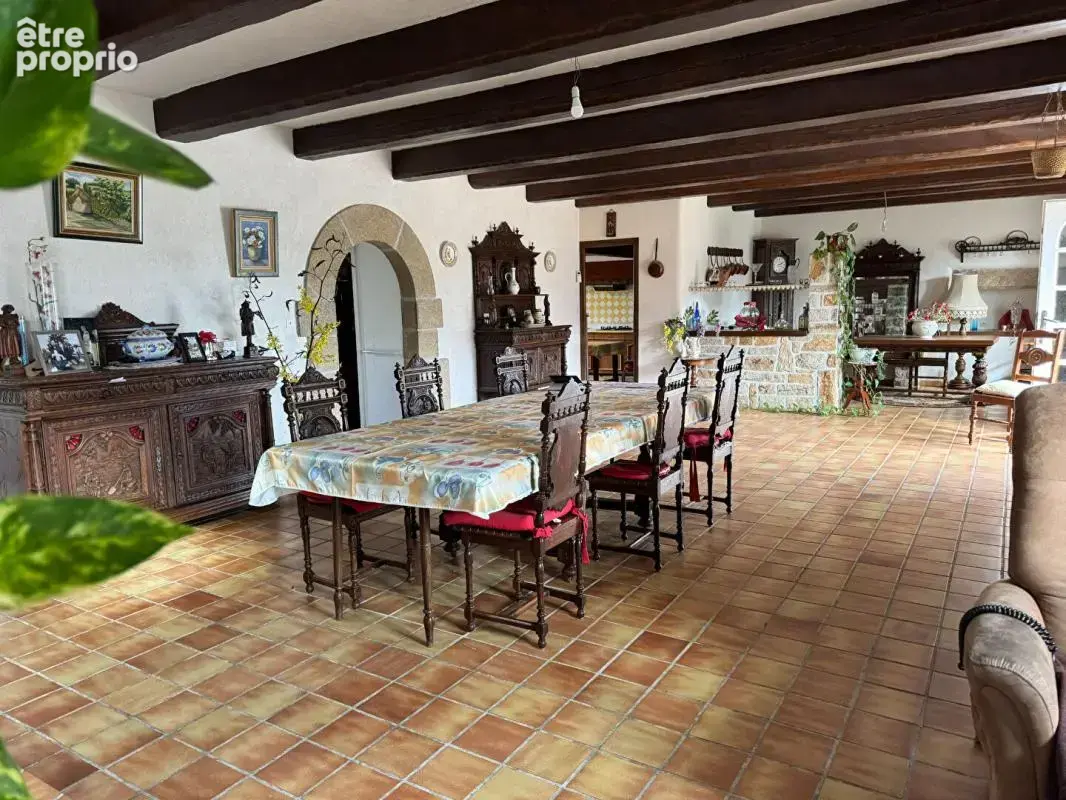 Maison T5 +Maison T3 - BRECH - Ref  9239 - photo 2