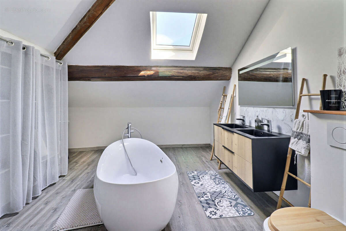Appartement à MIONS