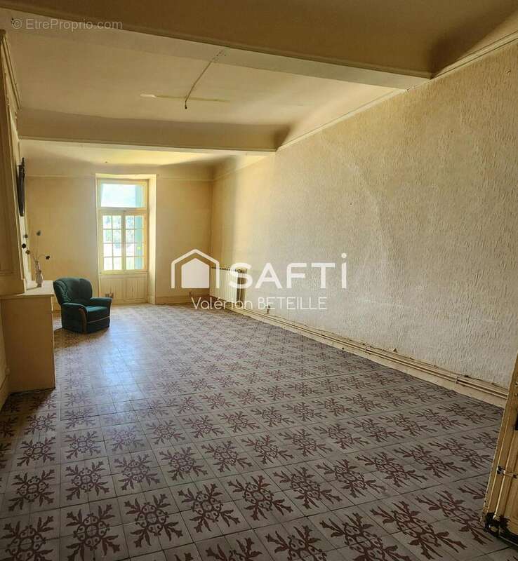 Photo 3 - Appartement à CLERMONT-L'HERAULT