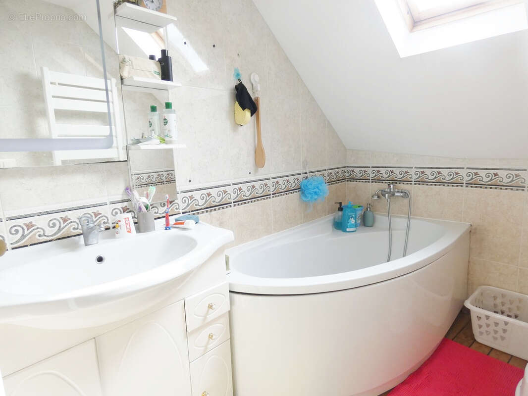 Quartier Notre Dame, appartement 5 pièces, 85 m2... - photo 7