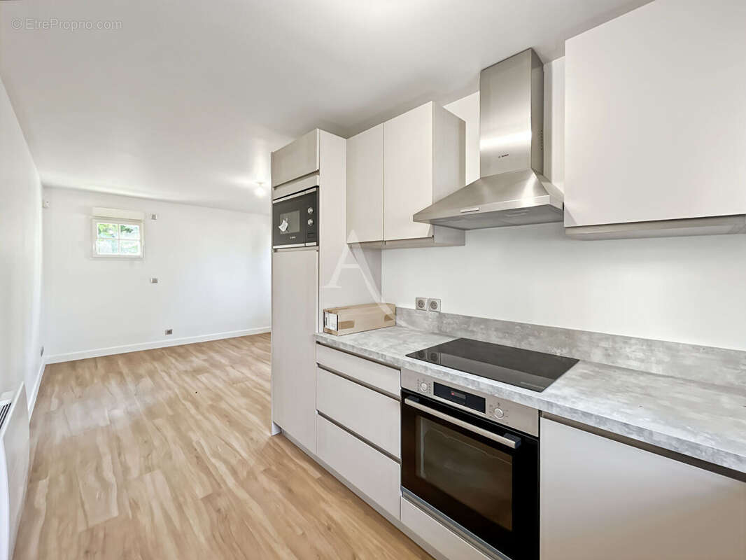 Maison à MOISSY-CRAMAYEL