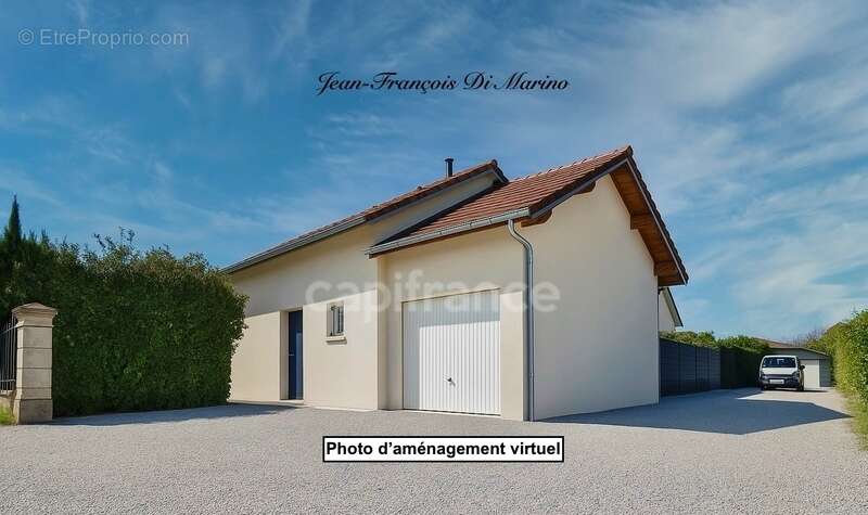 Maison à SCIENTRIER
