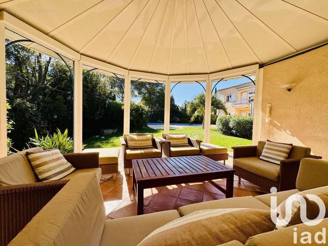 Photo 3 - Maison à SAINT-RAPHAEL