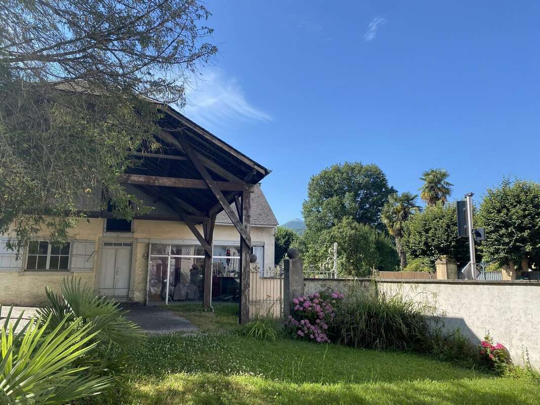 Maison à POUZAC