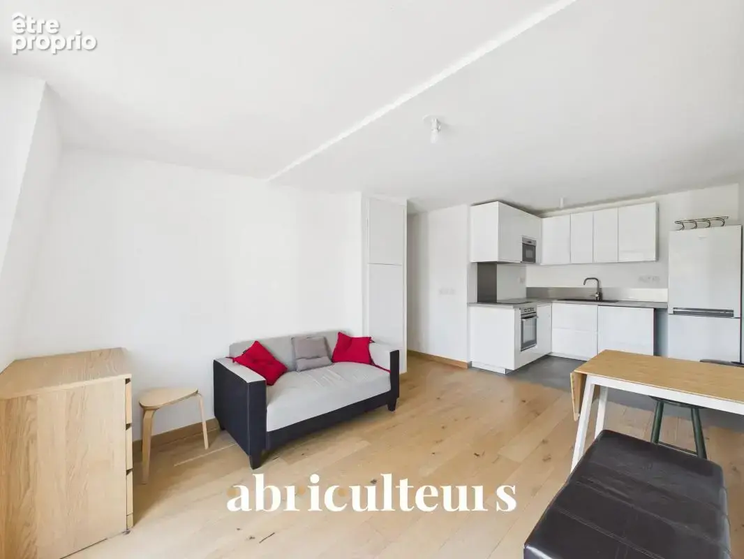 Agréable appartement T3 avec Balcon - 56m² - Garches - photo 4