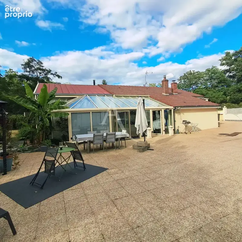 Une propriété d'exception avec parc, piscine et terrain de tennis privé - photo 8