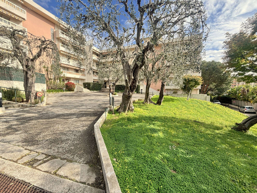 Appartement à CAGNES-SUR-MER