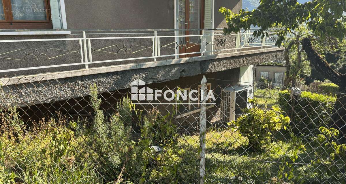Appartement à VILLARGONDRAN