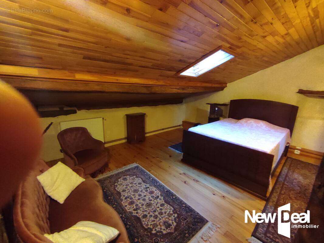 Maison à PINEL-HAUTERIVE