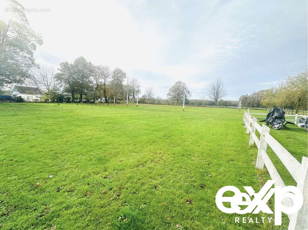 Maison à LA MEZIERE