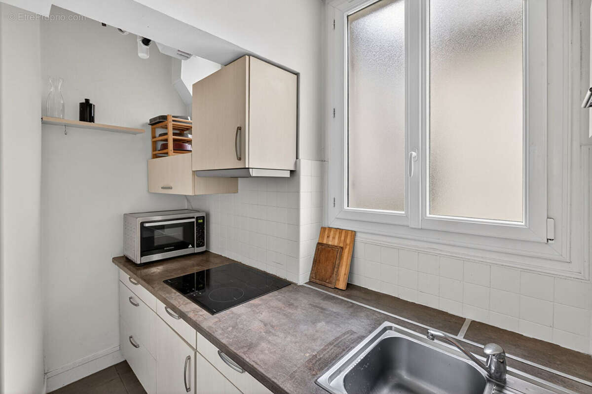 Appartement à PARIS-18E