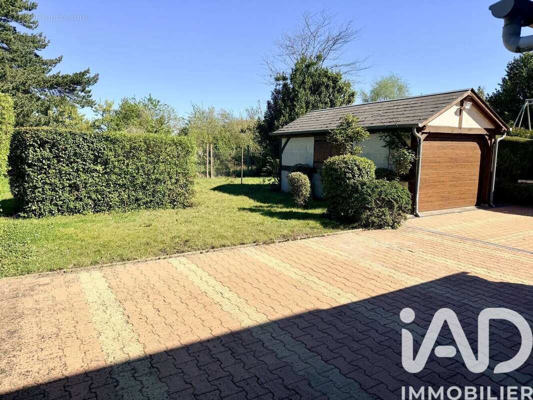 Photo 3 - Maison à FLEURY-LES-AUBRAIS