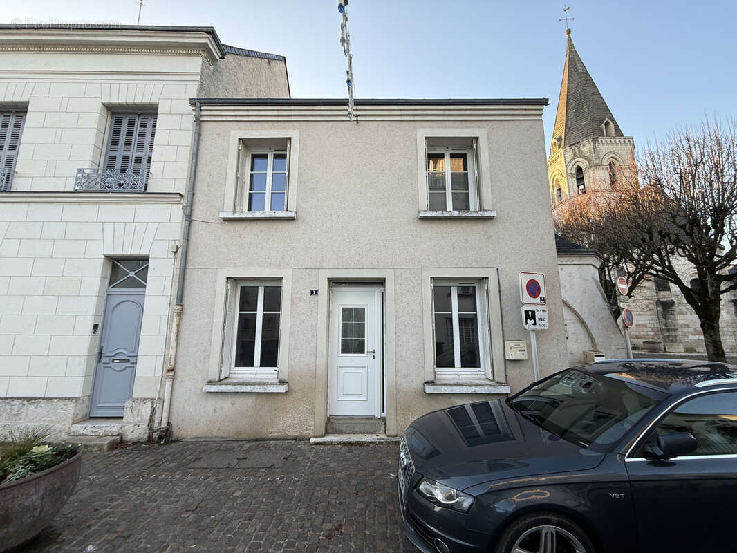 Appartement à BLERE