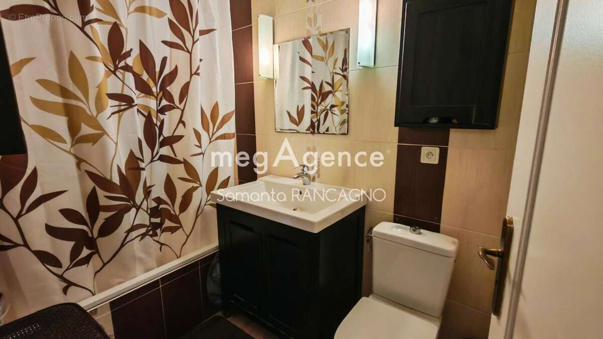 T3 duplex atypique 85 m² – Centre-ville Fréjus - sans charges de copropriété - photo 8