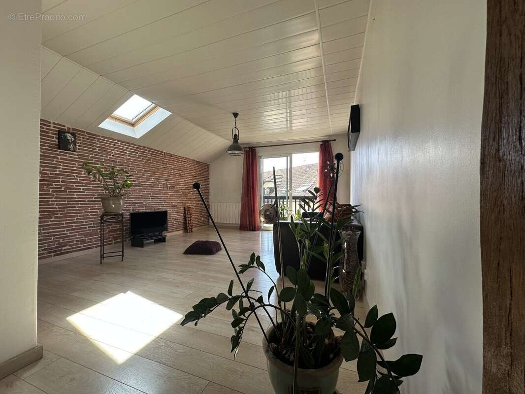 Appartement à MEYTHET