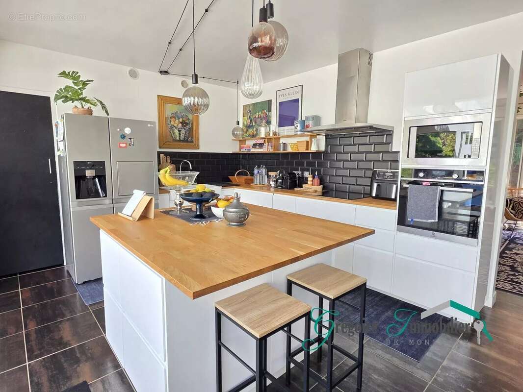 Montigny sur Loing : Maison 9 pièces 190 m2 - photo 8