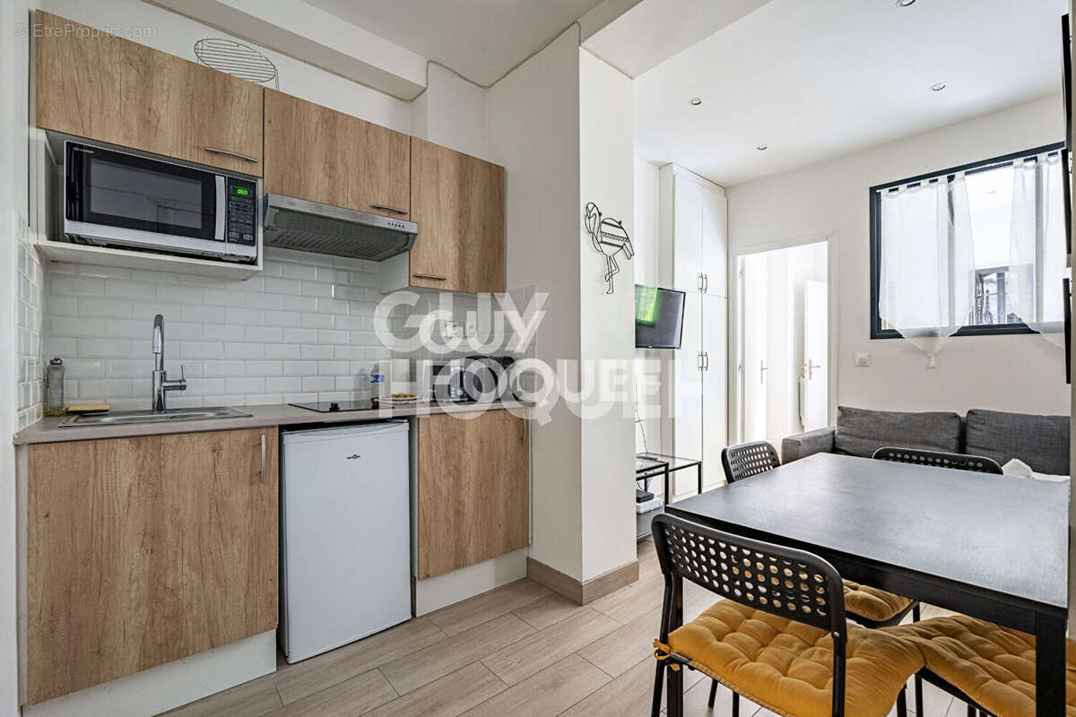 Commerce à ASNIERES-SUR-SEINE