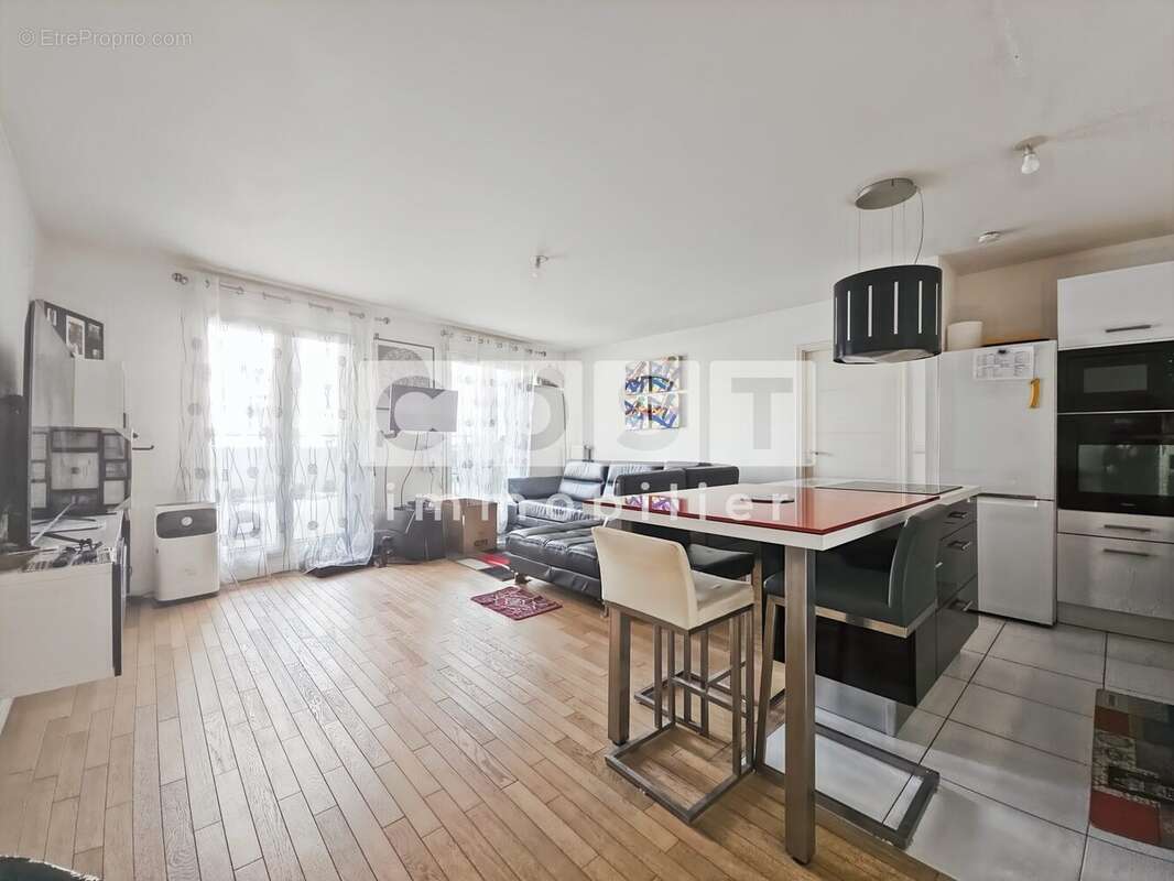 Appartement à ASNIERES-SUR-SEINE