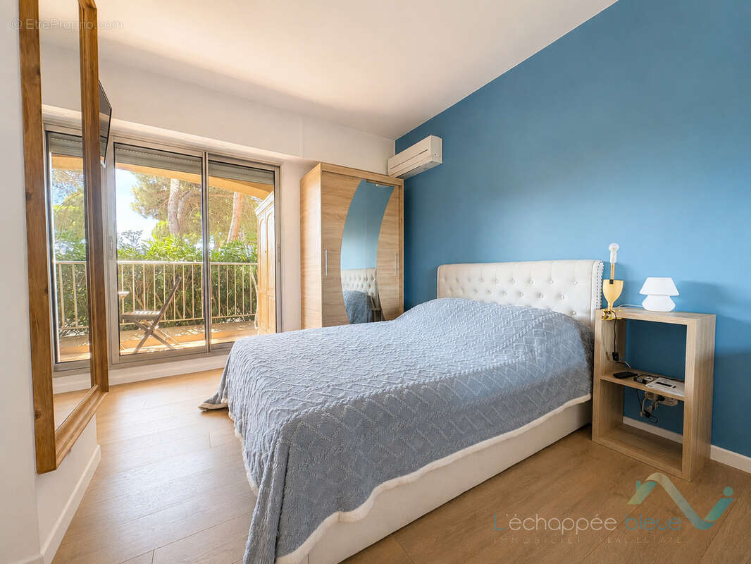 Appartement à HYERES