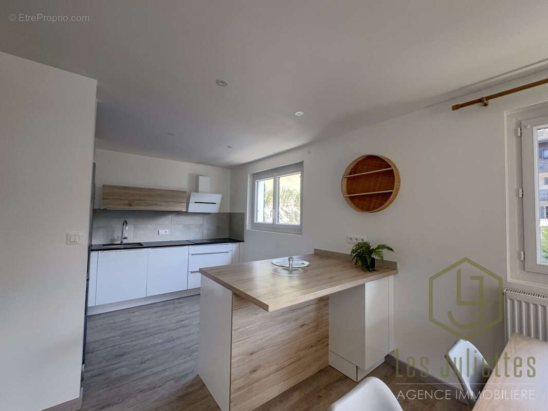 Appartement à LE BIOT