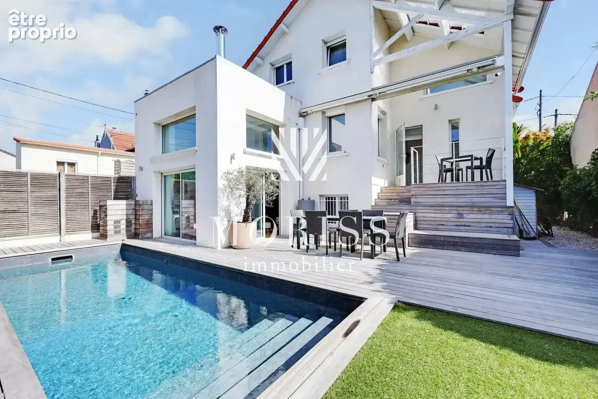 Vitry sur seine maison 170 m2 4 chambres piscine - photo 2
