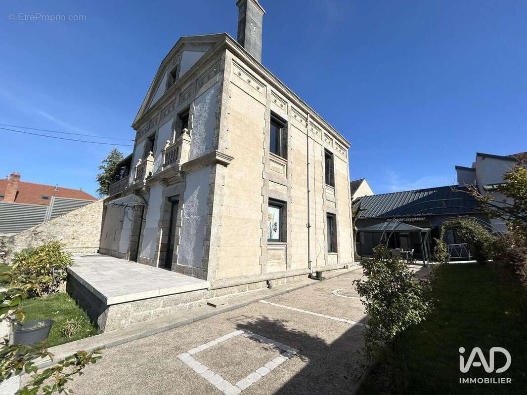 Photo 2 - Maison à GUERET