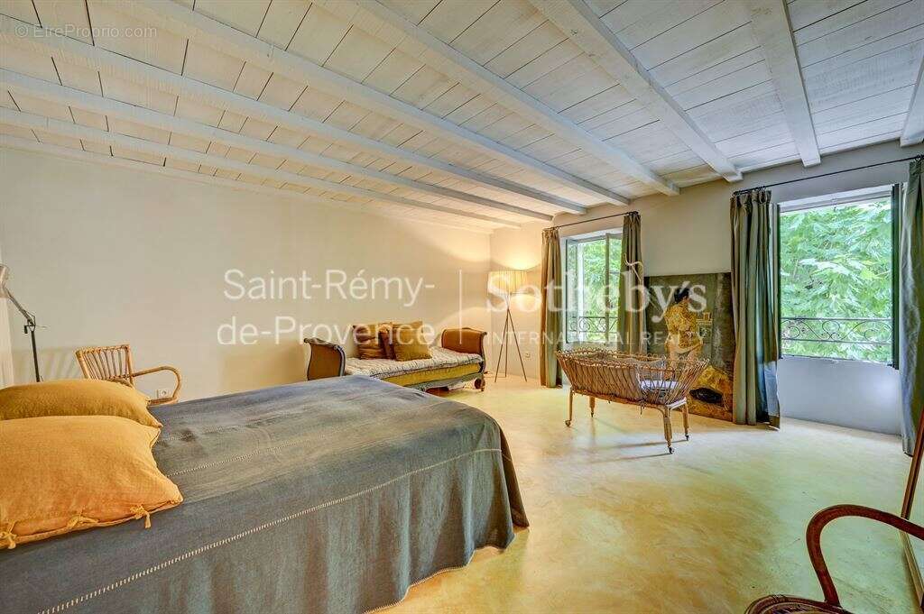 Maison à SAINT-REMY-DE-PROVENCE