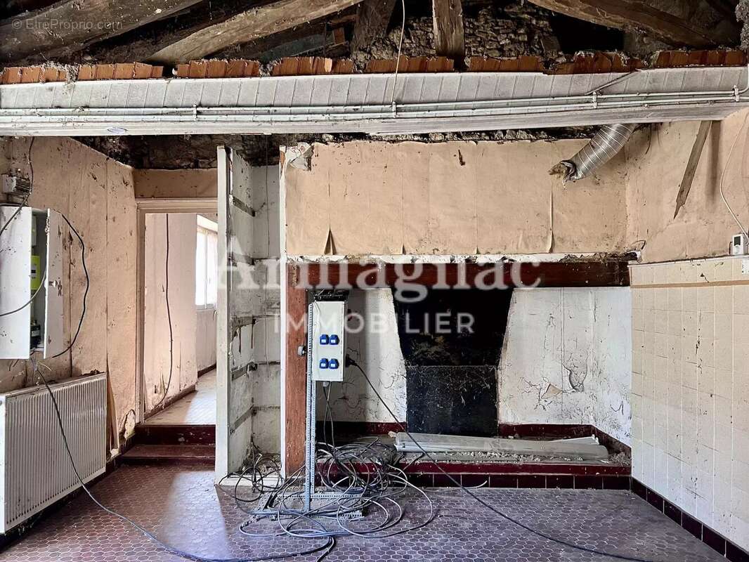 Maison à MOUREDE