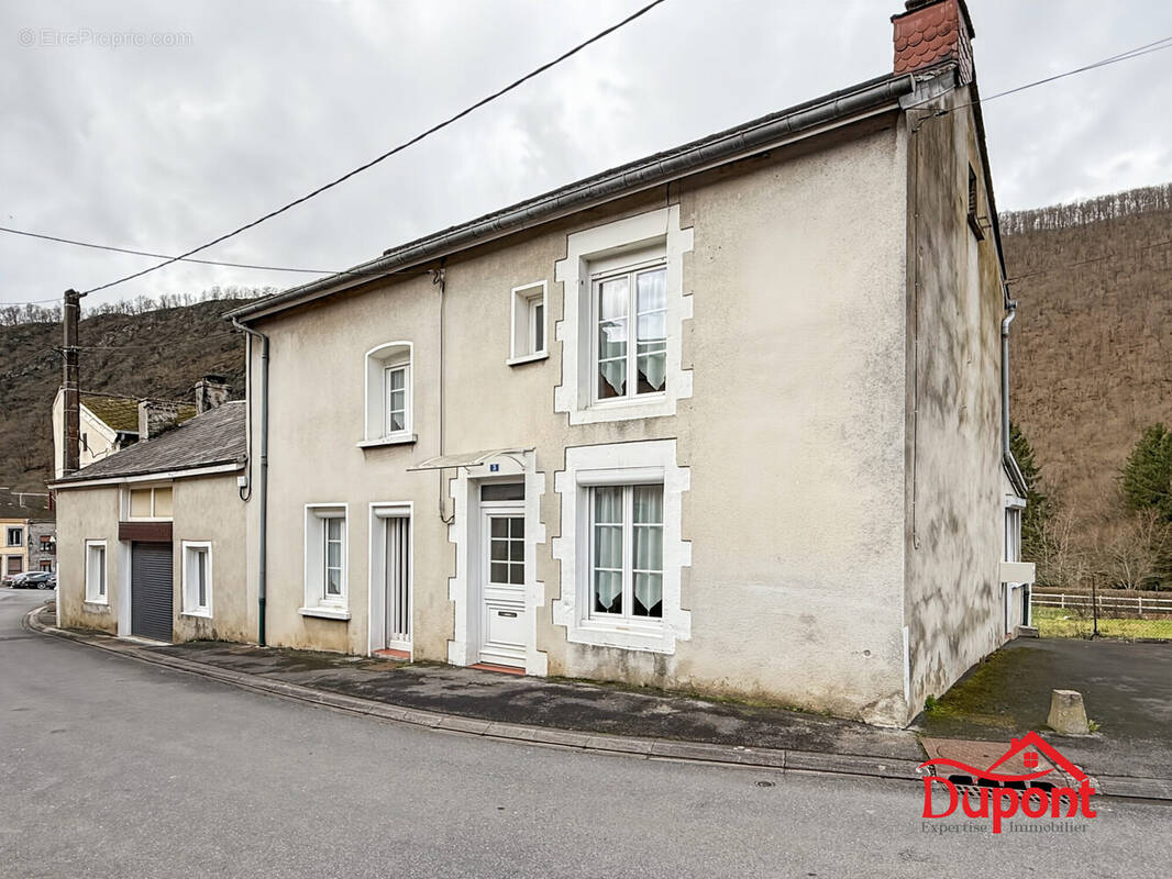 Maison à LAIFOUR